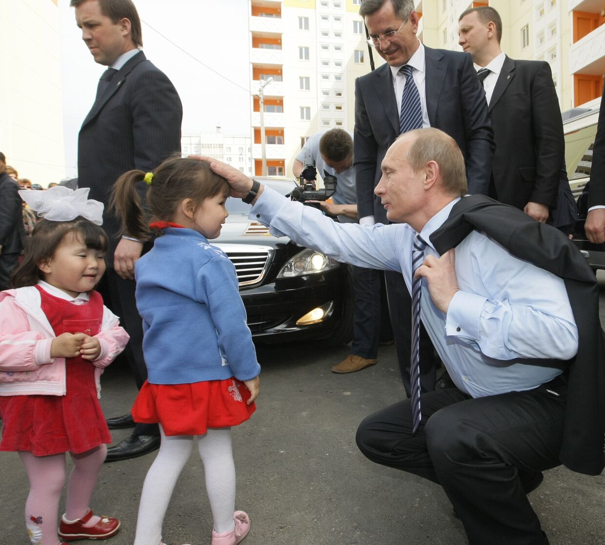 Рабочая поездка премьер-министра РФ В.Путина в Астрахань