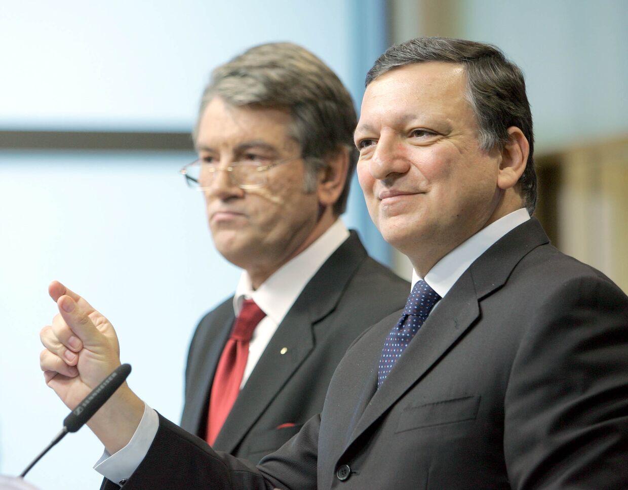 Пресс-конференция в Брюсселе главы Европейской комиссии Жозе Мануэля Баррозу и президента Украины Виктор Ющенко