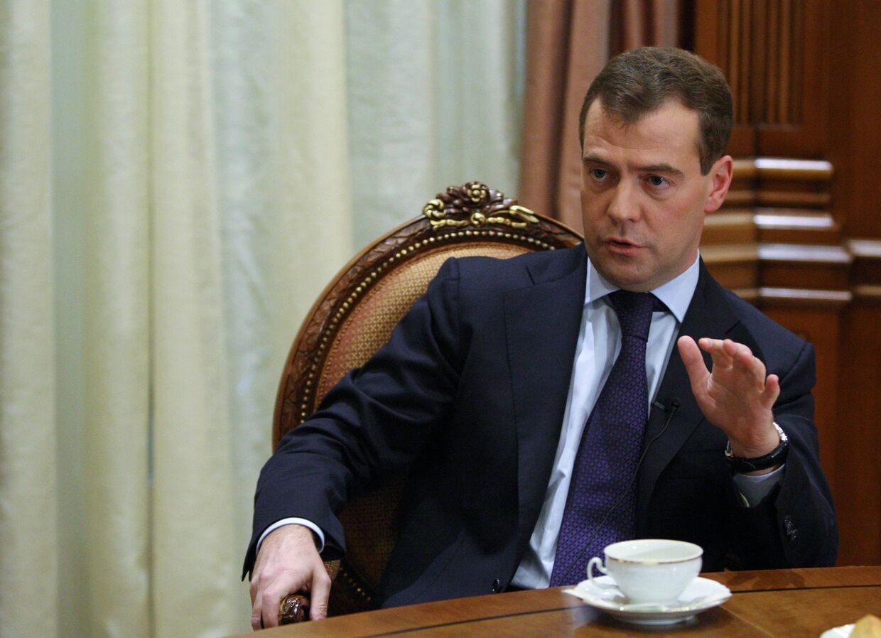 Интервью президента РФ Дмитрия Медведева представителям журнала Der Spiegel
