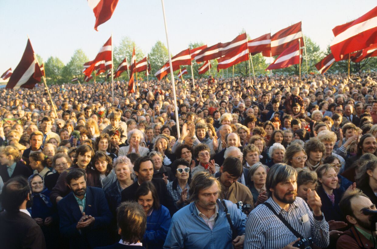 Митинг в поддержку независимости Латвийской Республики
