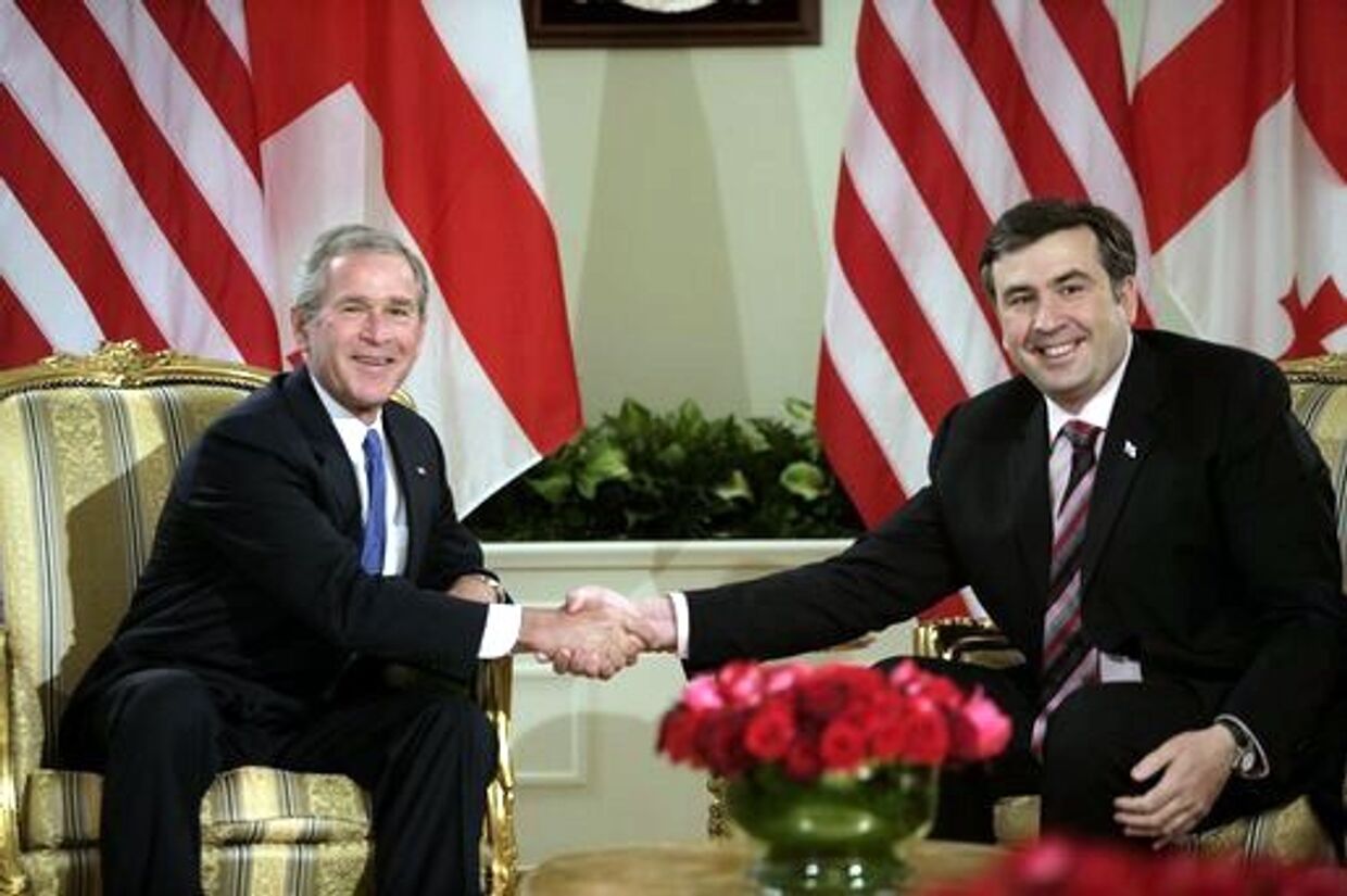 Президент США Джордж У. Буш и президент Грузии Михаил Саакашвили