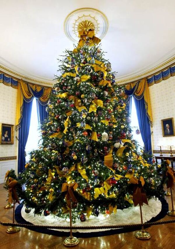 Главная елка Белого Дома в Вашингтоне