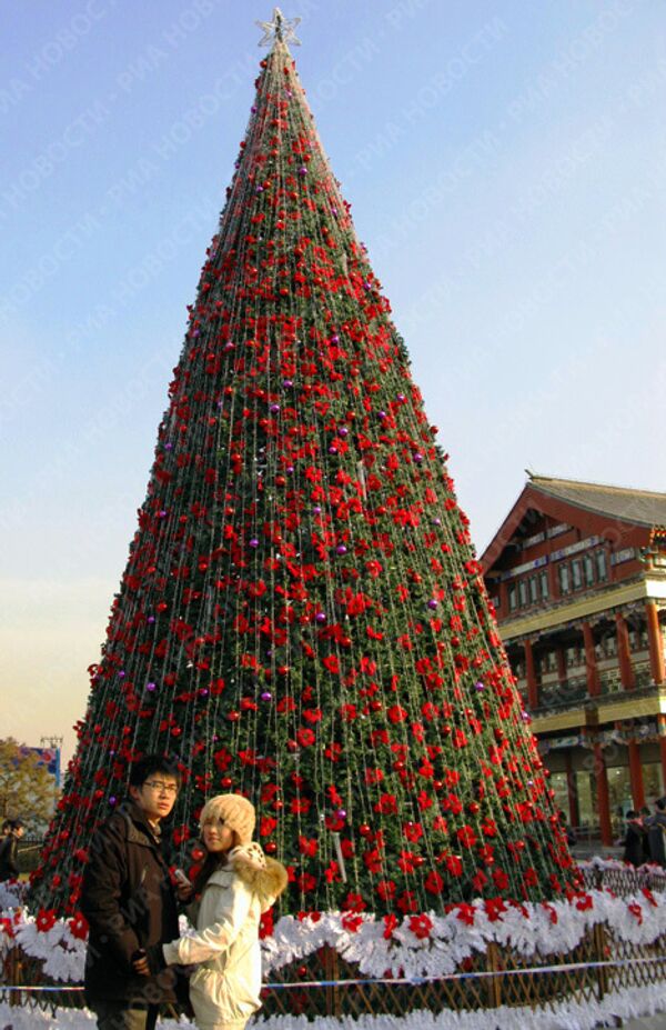Новогодняя елка в центре Пекина