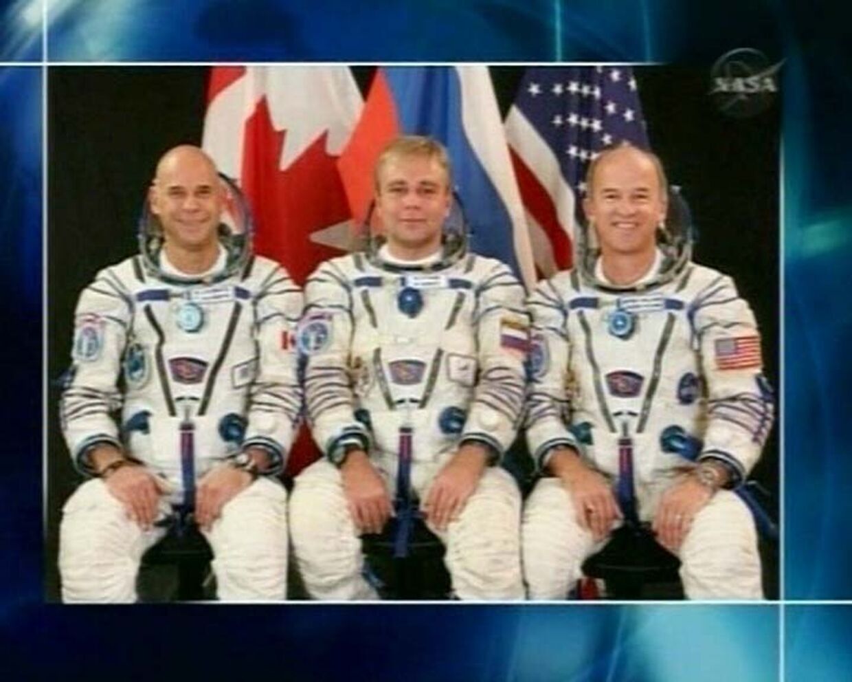 космонавты 3 экипажей на мкс