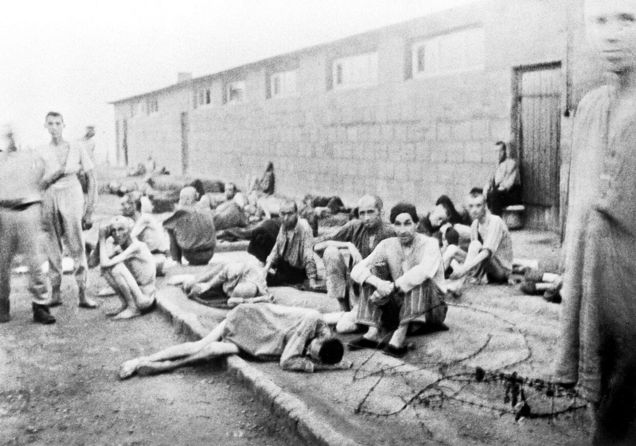 Узники немецкого лагеря смерти Маутхаузен в дни войны.