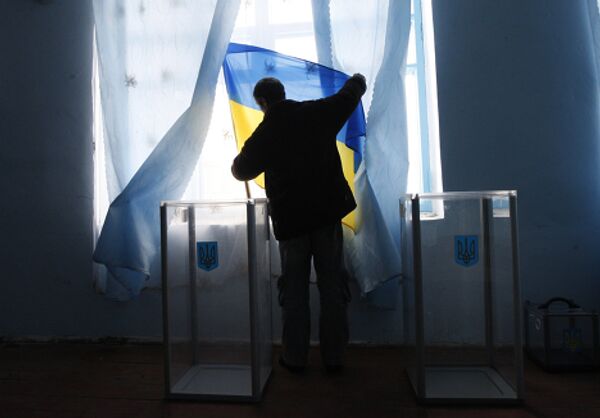 На Украине прошел первый этап выборов президента страны