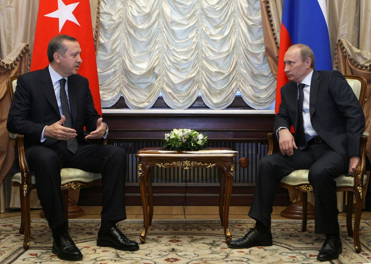 Встреча премьер-министров России и Турции Владимира Путина и Реджепа Тайипа Эрдогана в Москве