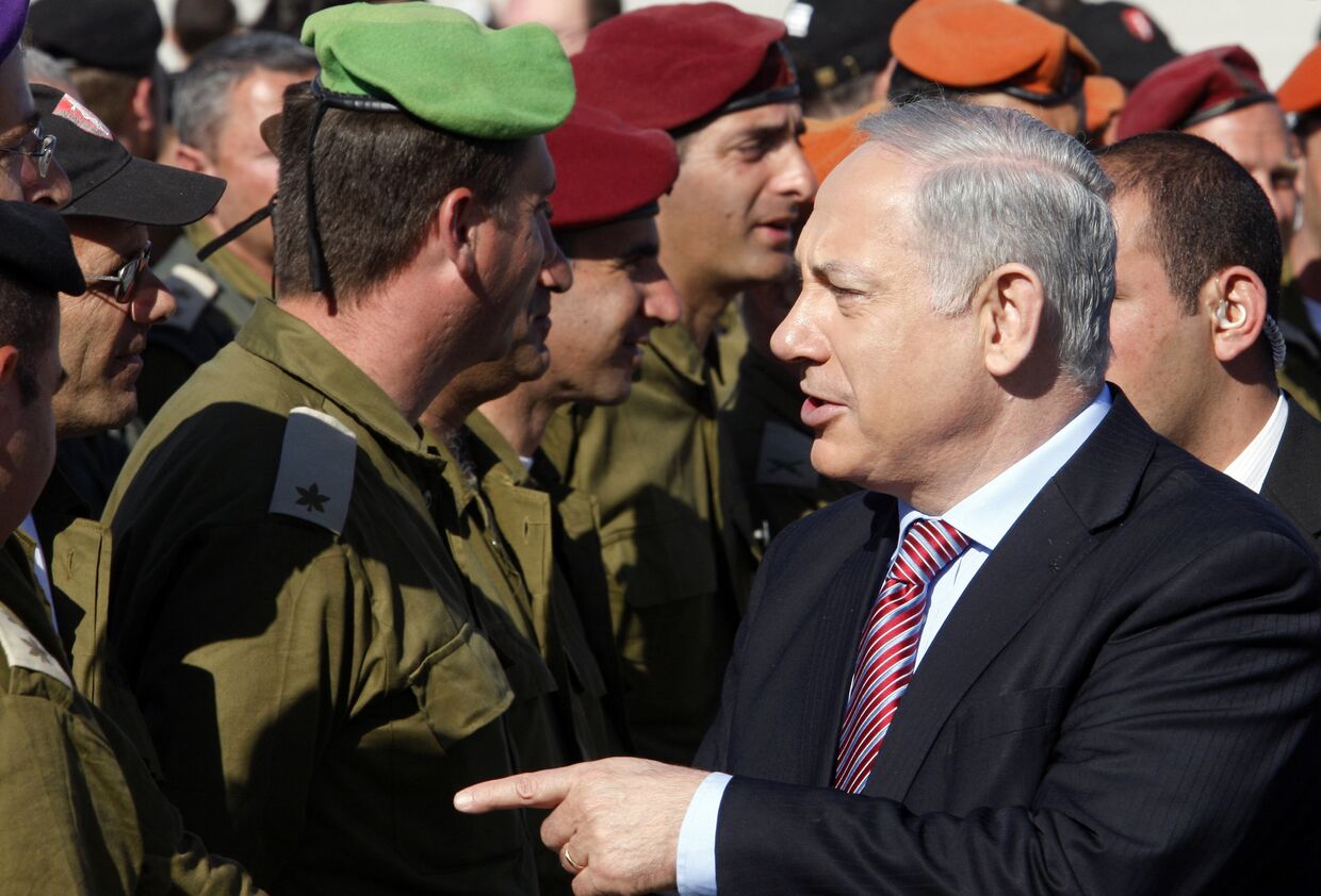 Биньямина Нетаньяху  и израильская армия