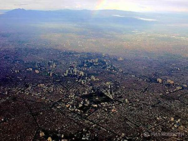 столица Индонезии - Джакарта.