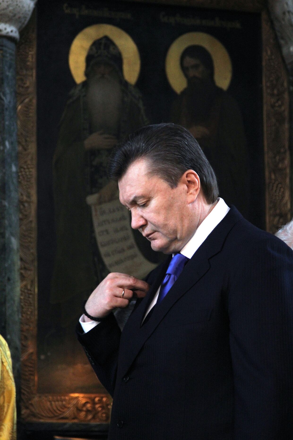 Предстоятель Украинской Православной Церкви митрополит Владимир благословил новоизбранного президента Украины Виктора Януковича на исполнение обязанностей главы государства