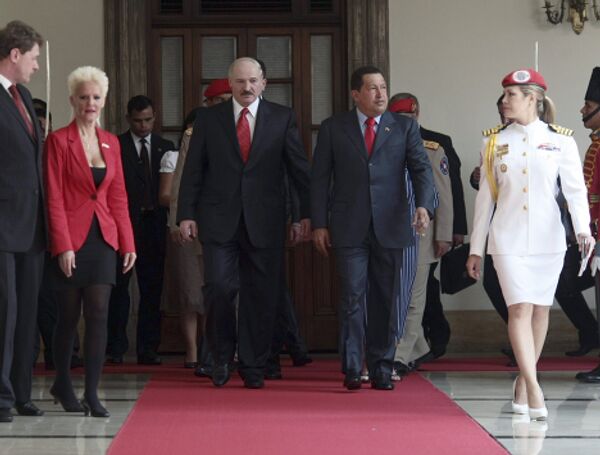 Александр Лукашенко прилетел с визитом в Венесуэлу