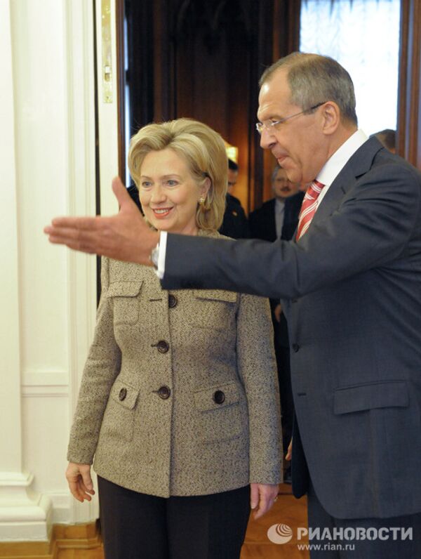 Встреча главы МИД РФ Сергея Лаврова и госсекретаря США Хиллари Клинтон