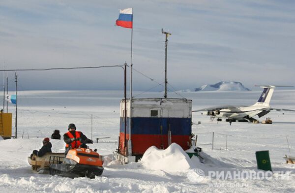 Российская научная станция Новолазаревская в Антарктиде