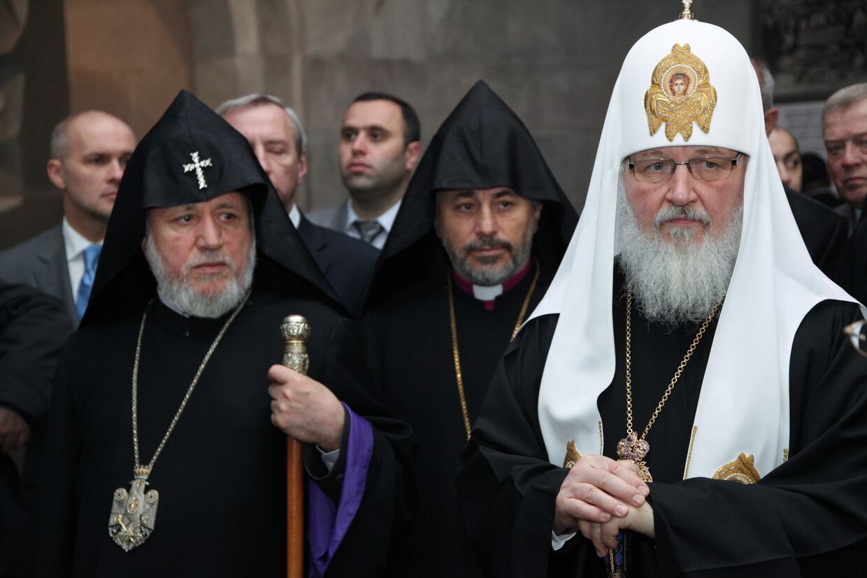 Продолжается визит Патриарха Московского и Всея Руси Кирилла в Армению