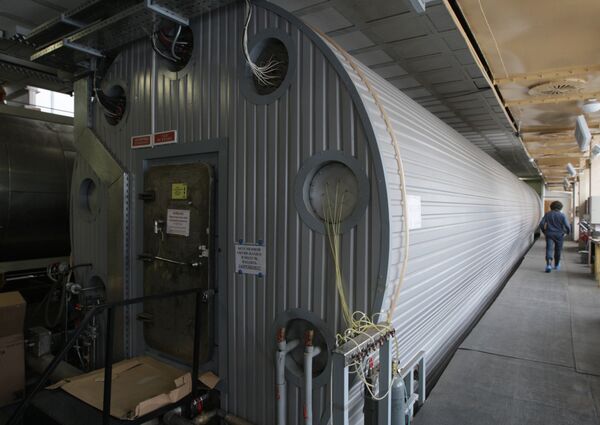 Испытательный комплекс, имитирующий космический корабль, в рамках проекта МАРС-500 Испытательный комплекс, имитирующий космический корабль, в рамках проекта МАРС-500