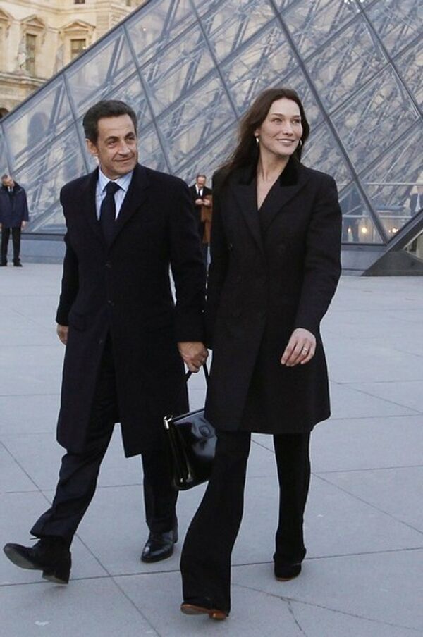 Президент Франции Николя Саркози с супругой Карлой Бруни-Саркози