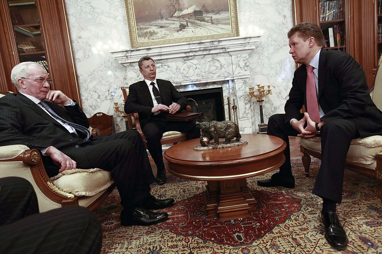 Встреча председателя правления ОАО Газпром Алексея Миллера с премьер-министром Украины Николаем Азаровым