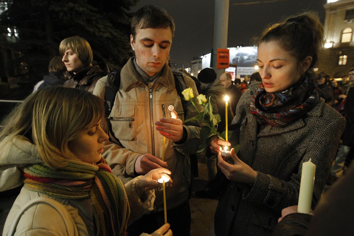 Акция памяти жертв терактов прошла в Москве