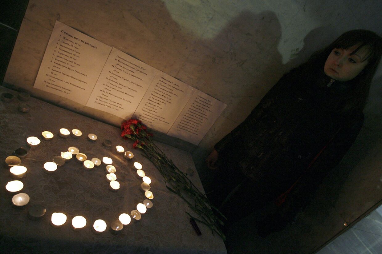 Акцию памяти жертв теракта в московском метрополитене провели студенты студенты Казани