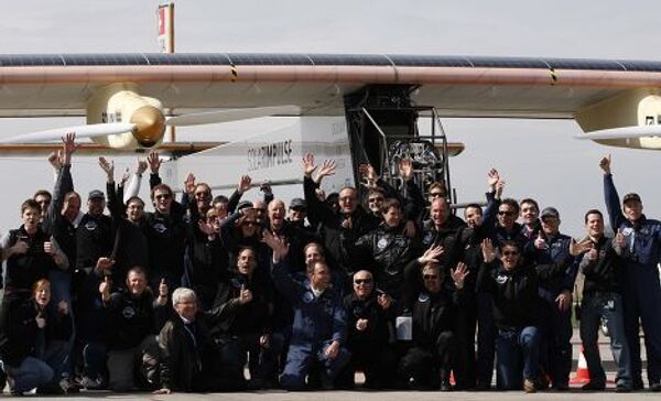 Первый длительный полет самолета на солнечных батареях Solar Impulse HB-SIA