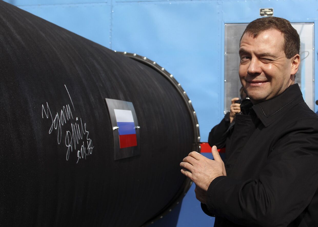 Дмитрий Медведев принял участие в церемонии начала строительства газопровода Северный поток   