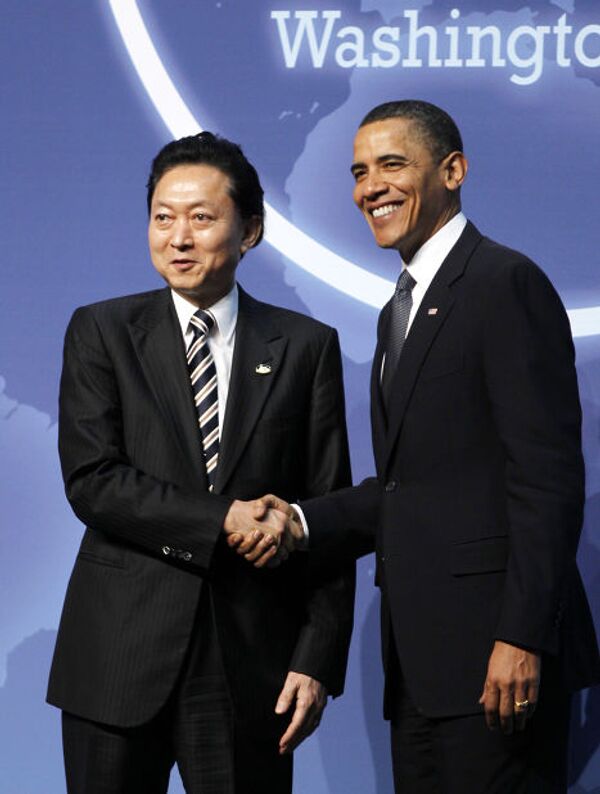 премьер-министр Японии Юкио Хатояма и президент сша барак обама на саммите по ядерной безопасности