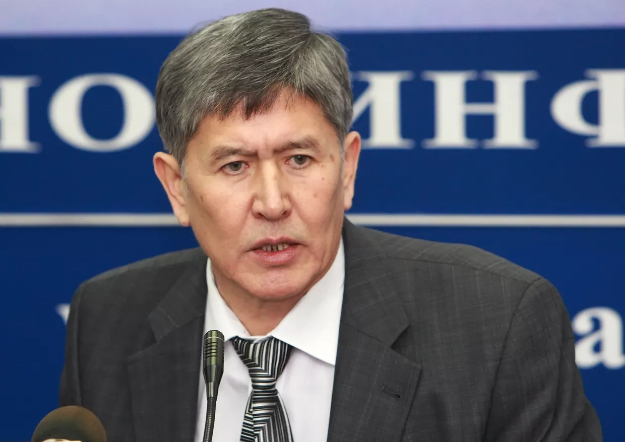 Заместитель Розы Отунбаевой Алмазбек Атамбаев