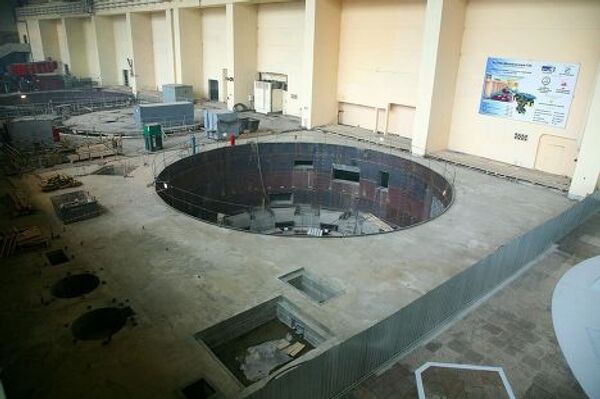 Ремонтно-восстановительные работы на Саяно-Шушенской ГЭС 