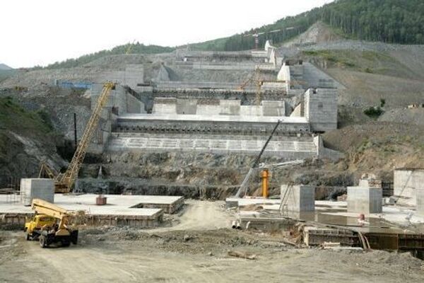 Ремонтно-восстановительные работы на Саяно-Шушенской ГЭС