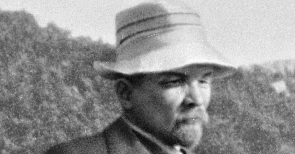 Ленин на прогулке в горах Татры