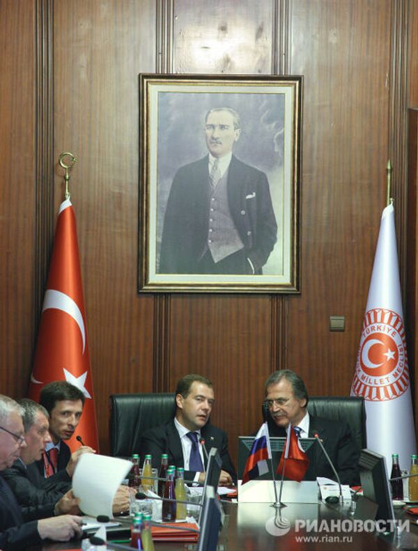 Президент РФ Д.Медведев встретился с председателем Великого национального собрания Турции М.А.Шахином