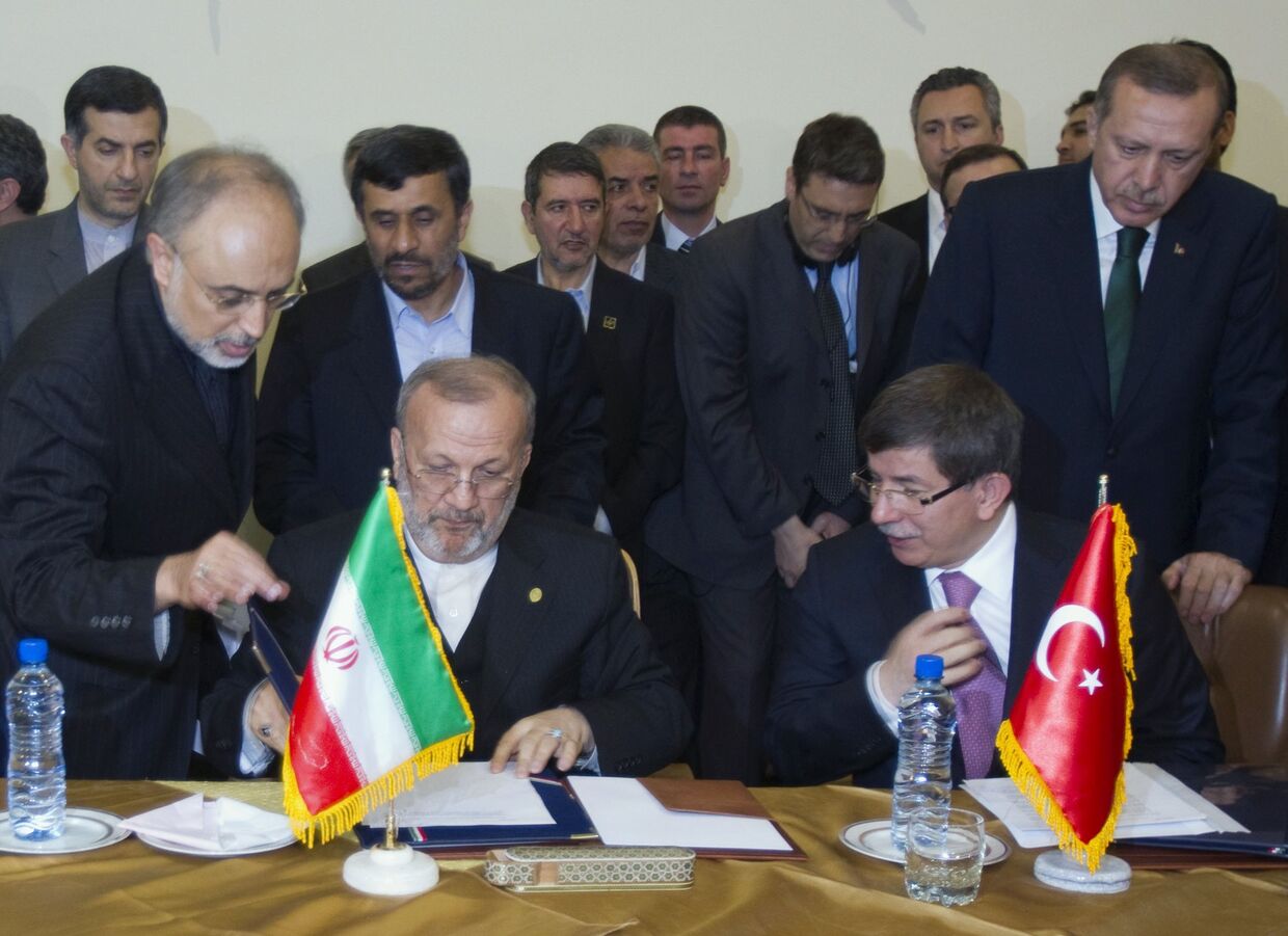 Иран и Турция заключают неожиданное соглашение по урану