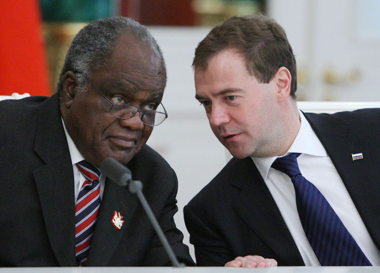 Президенты РФ и Намибии Дмитрий Медведев и Хификепунье Похамба