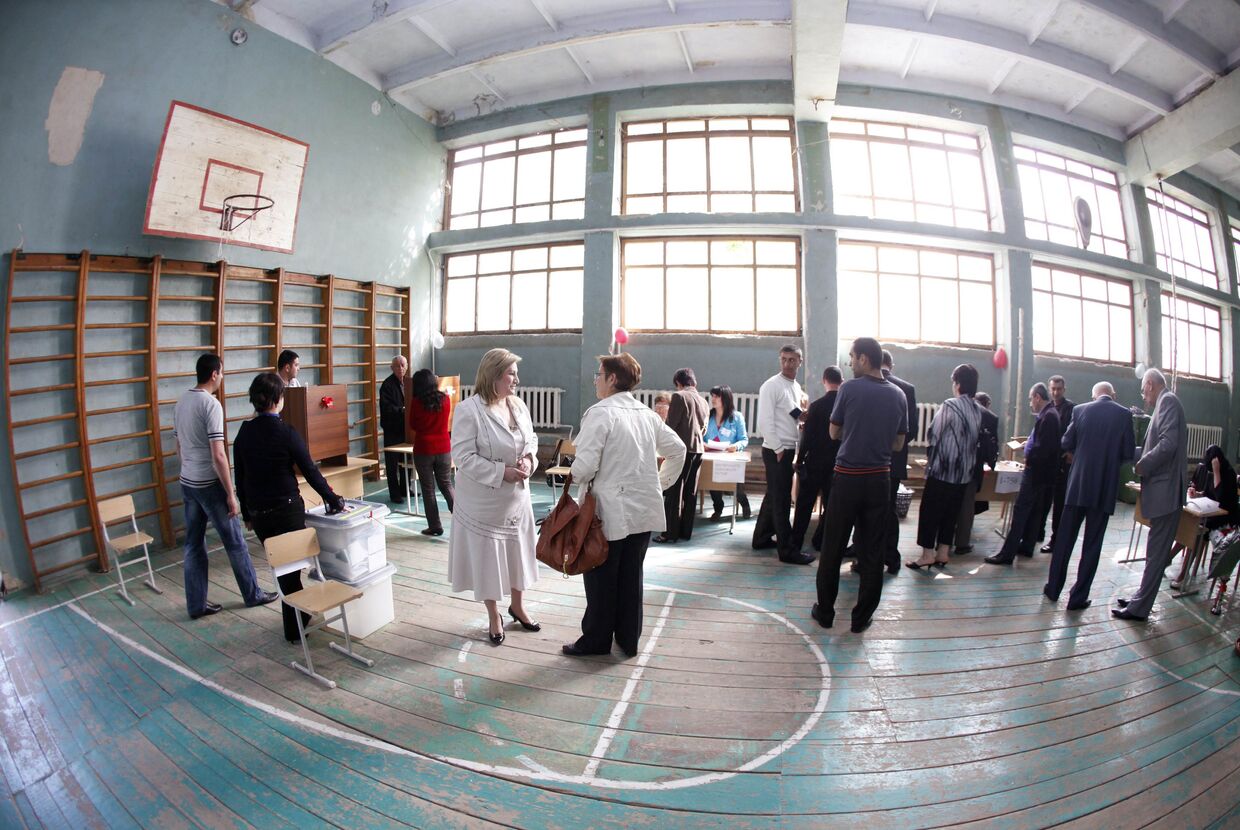 в Нагорно-Карабахской Республике состоялись очередные демократические выборы в Национальное Собрание страны