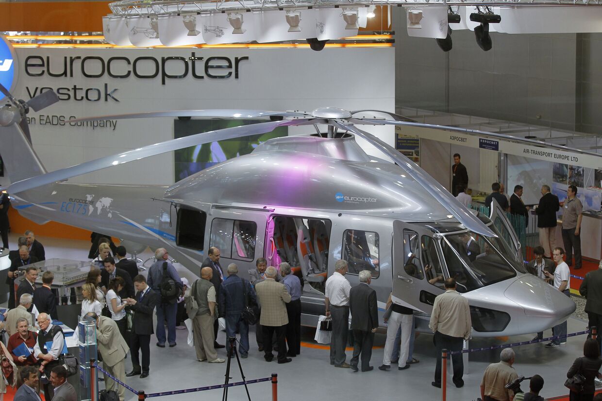 Вертолет EC175 компании Eurocopter на 3-й Международной выставке вертолетной индустрии HeliRussia-2010