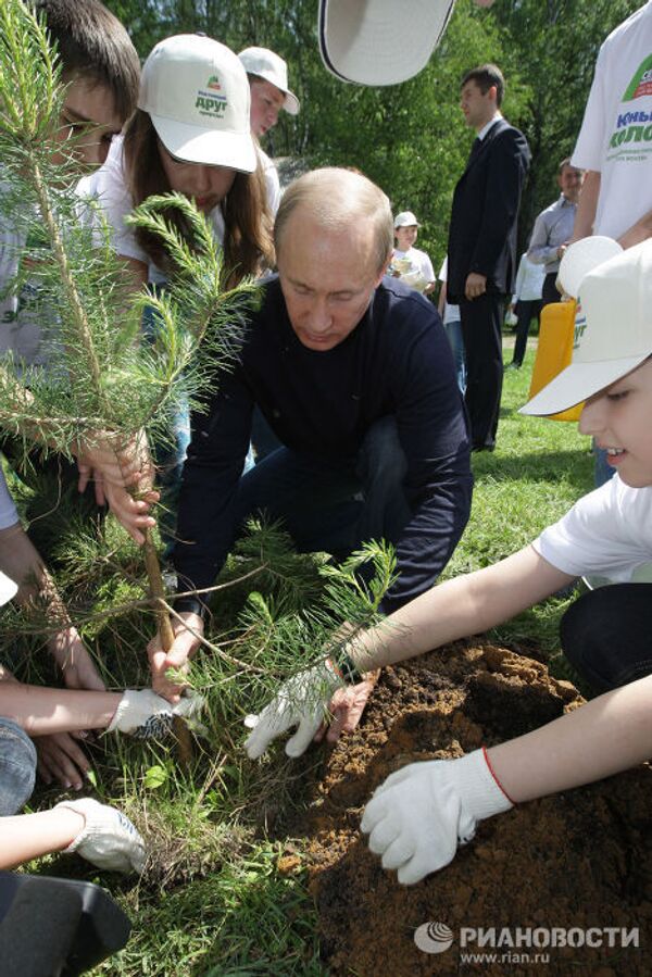 Премьер-министр РФ Владимир Путин посетил парк Лосиный остров