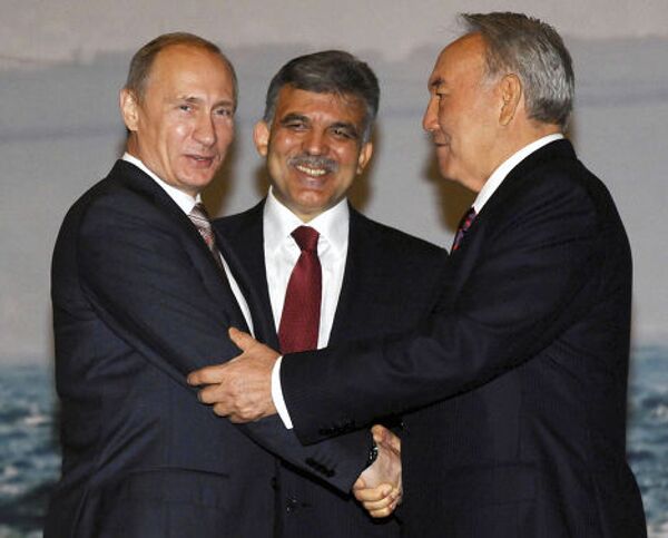 Встреча Владимира Путина с Абдуллой Гюлем и Нурсултаном Назарбаевым в рамках официального визита в турцию