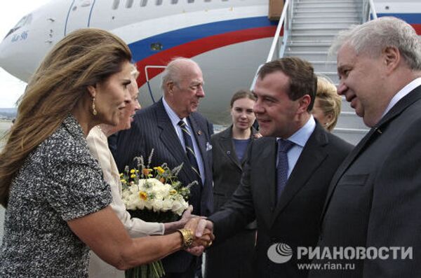 Дмитрий Медведев с супругой прибыли в Сан-Франциско