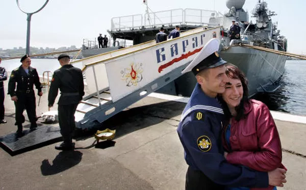 Отряд кораблей ТОФ, возглавляемый гвардейским ракетным крейсером Варяг 4 июня из Владивостока направился с дружественным визитом в в американский порт Сан-Франциско