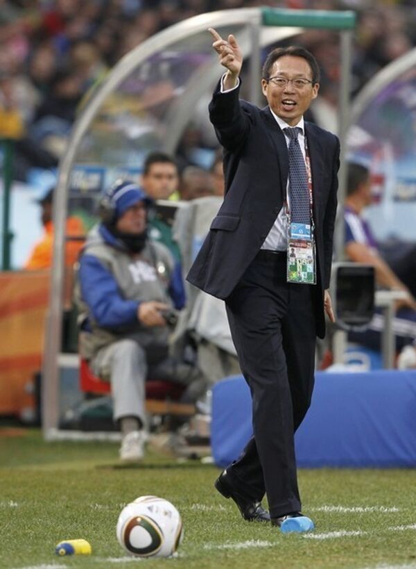  главный тренер сборной Японии Такеши Окада