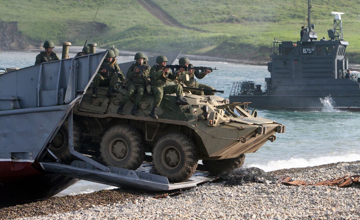 Оперативно-стратегические учения Восток-2010 прошли во Владивостоке