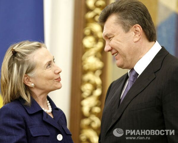 Официальный визит Госсекретаря США Хиллари Клинтон на Украину