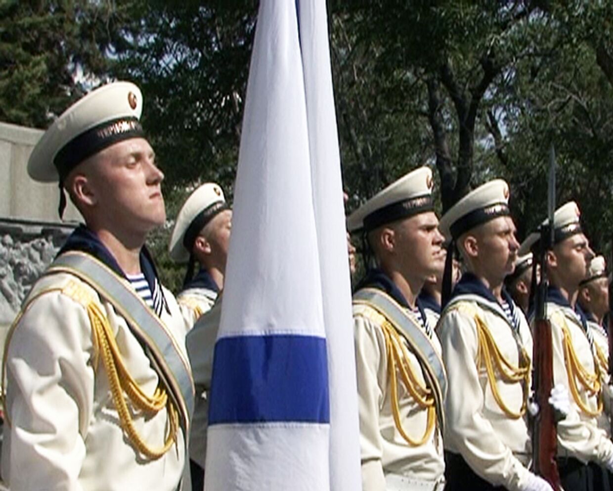 Черноморцы почтили память погибших на подводной лодке Курск