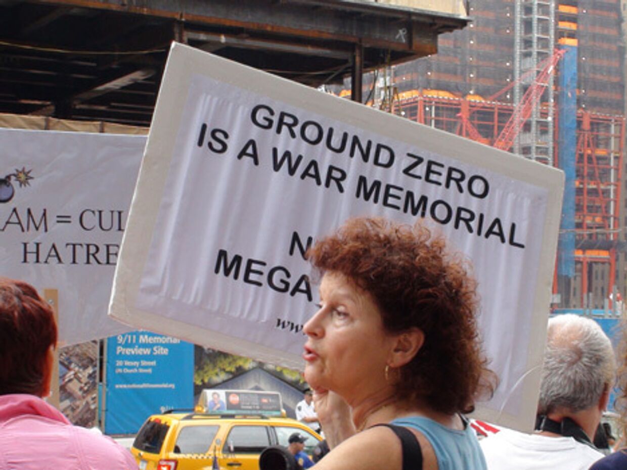 Нью-Йорк бурлит по поводу строительства мечети возле граунд зиро
