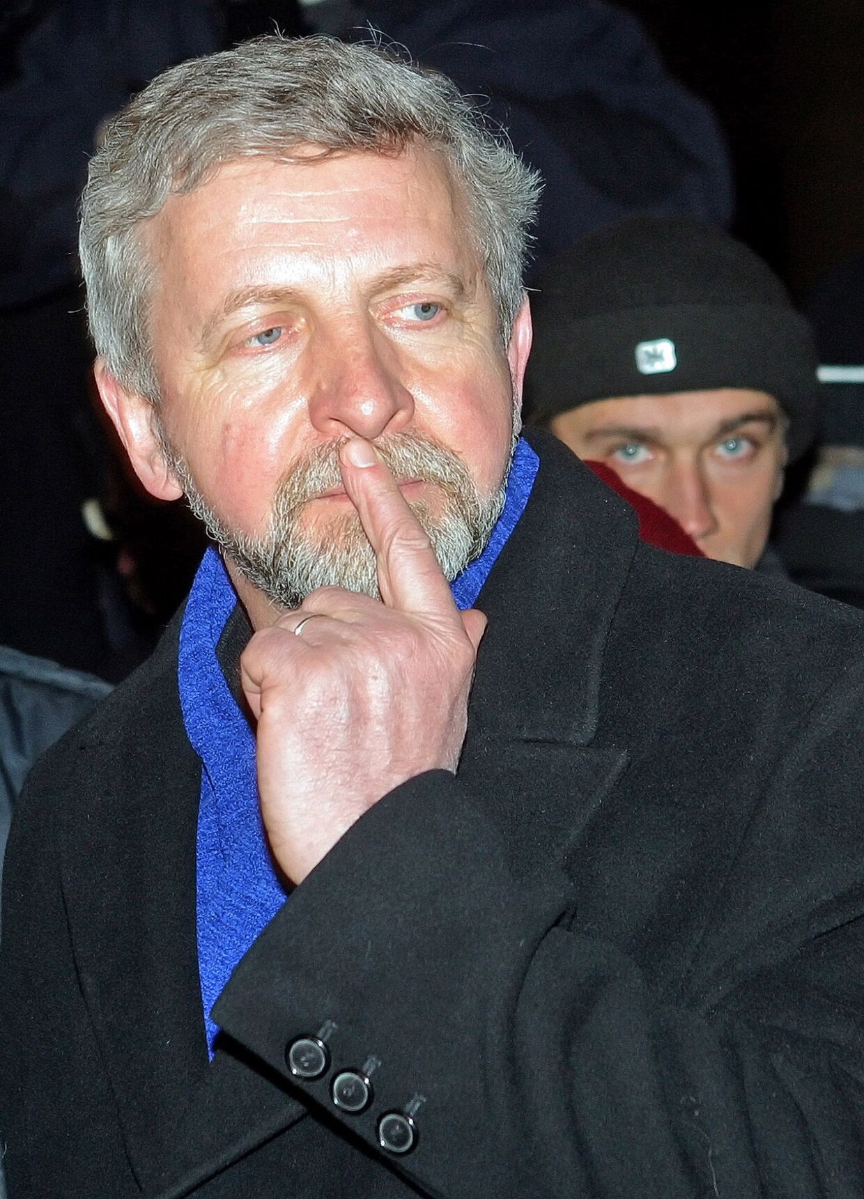 А.Милинкевич на несанкционированном митинге 