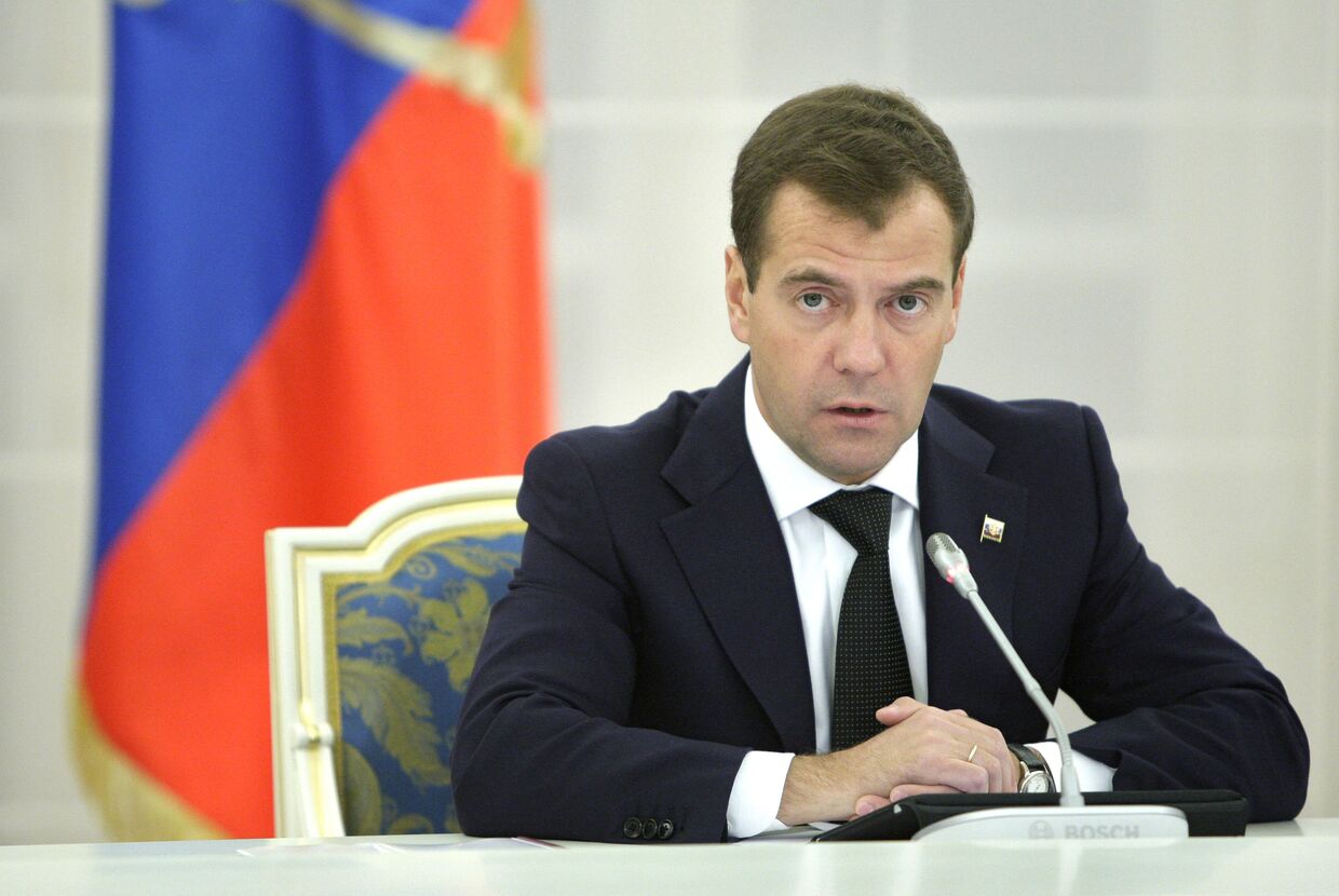Президент РФ Д.Медведев провел совещание по финансовой устойчивости агропромышленного комплекса
