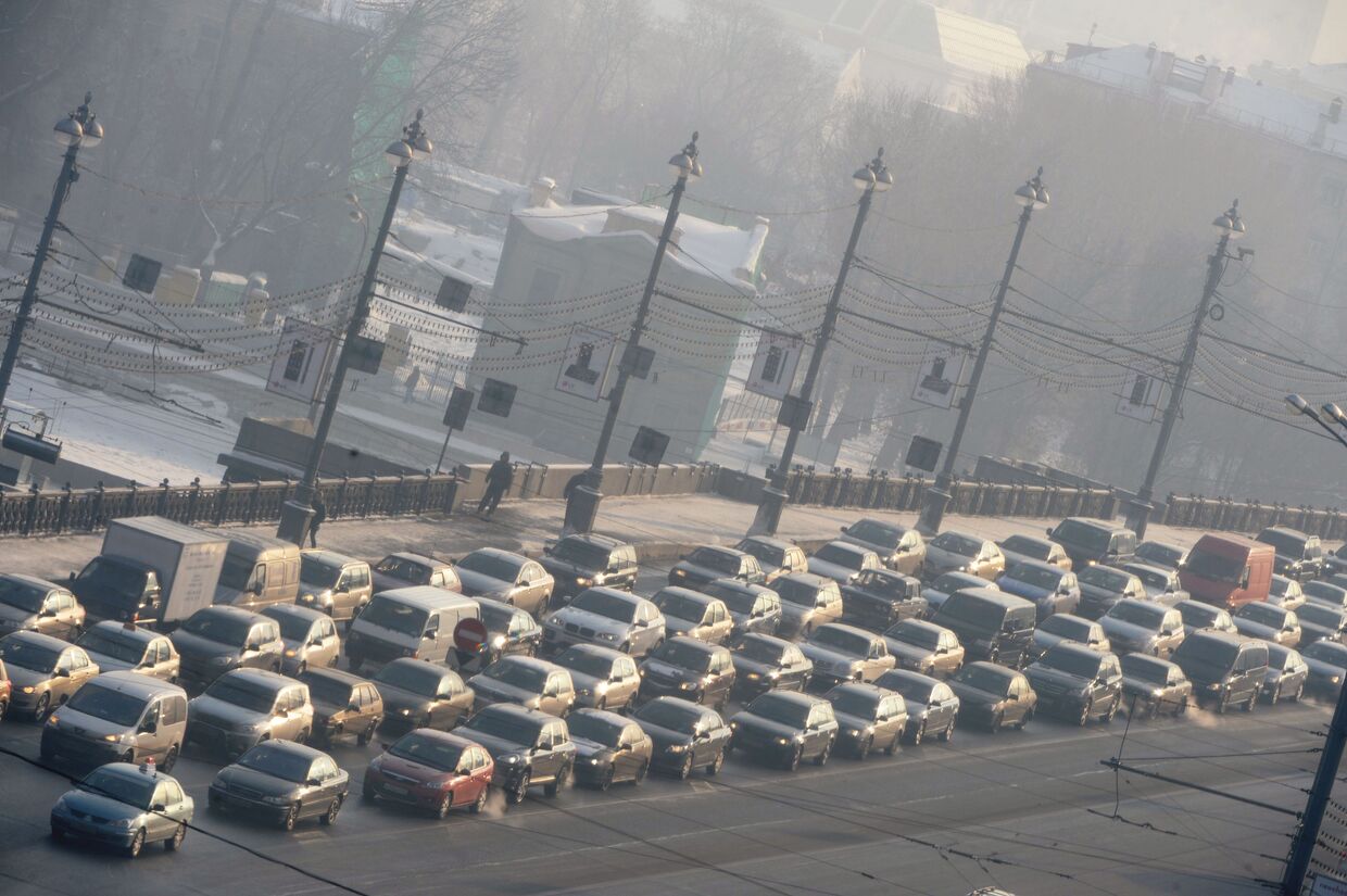 Пробки парализовали Москву в день без автомобиля
