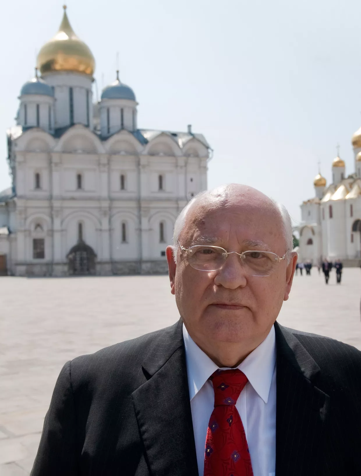 Михаил Горбачев Михаил Горбачев