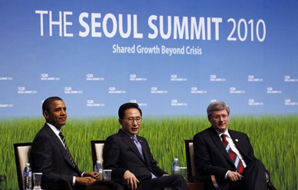барак обама стивен харпер и Ли Мун Бак во время саммита Большой двадцатки в Сеуле