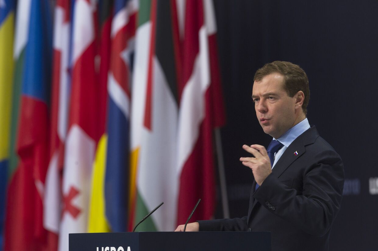 Президент РФ Д.Медведев провел пресс-конференцию на саммите Россия–НАТО в Лиссабоне
